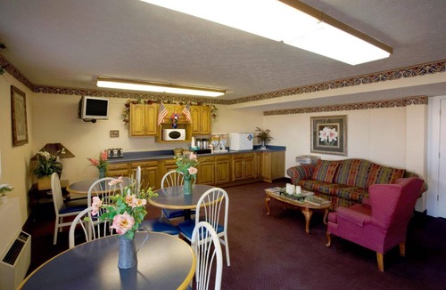 Litchfield Hotel | Motel ∙ 127 guests