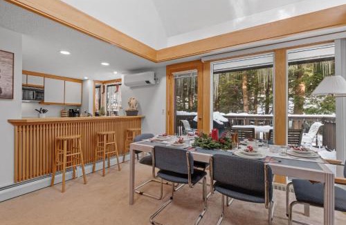 Stratton Mountain House | Mountain Haven for Families w Deck - Shuttle - Views