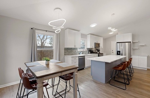 Oswego House | Moxie- w/Game Room- 4 Kings, Sleeps 15