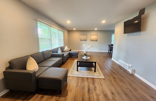 Naperville House | Naperville Gem n