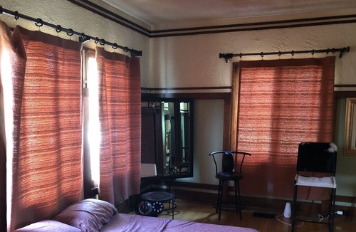Maywood House | national historic home near downtown airports no parties no events