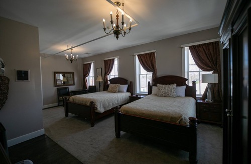 Nauvoo Hotel | Nauvoo Temple House Hotel