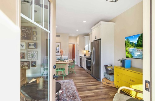 Ottawa House | Navvy Town Neighborhood at Heritage Harbor