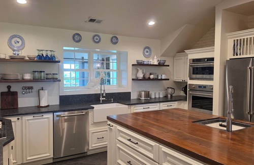Georgetown House | New Extraordinary Horse Farm Stay On Bourbon Trail