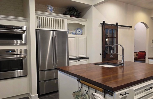 Georgetown House | New Extraordinary Horse Farm Stay On Bourbon Trail