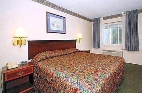 West New Haven Hotel | New Haven Inn