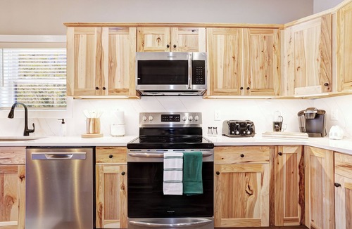 Lake Harmony Estates Ski Chalet | New Luxe! Spacious 9BR, 7.5BA Chalet Sleeps 30, Elevator, EV Charger