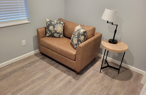 Quincy Apartment | New remodeled apartment Perfect for the business trip or in town for family.
