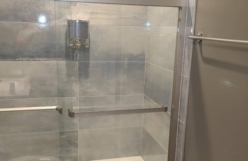 Bensenville Condo | New Stunning 2BED 2BATH Apartment. Close to METRA, O'Hare and Rivers Casino