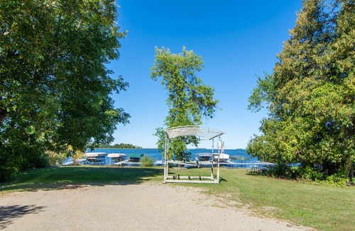 Walker Cabin | *New* Wander Yonder Lodge in Leech Lake
