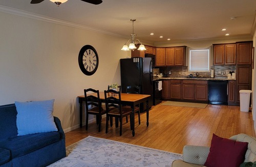 Nauvoo Apartment | Newly Renovated Full Family Apt. - Centrally Located in Nauvoo - some stairs