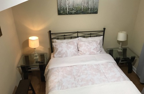 Wood Dale Apartment | Nice in law apartment, close to O'Hare airport . (10 min away)