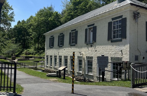 Berkeley Springs House | Norma Jeans