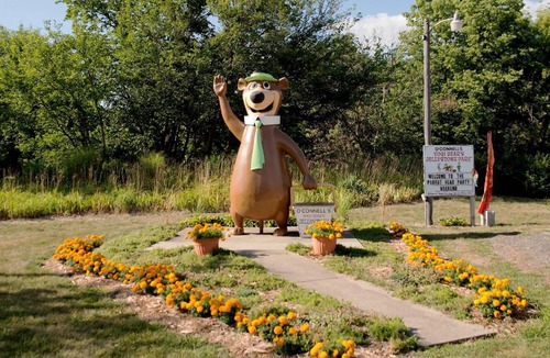 Amboy Resort | O'Connell's Yogi Bear Park Model 30
