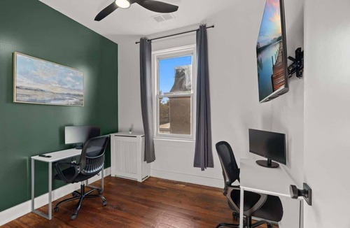 Delair House | Oasis Spacious-Private Parking,16 Beds 29 Guests