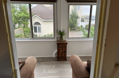 Point Pleasant Beach Cottage | Ocean View Beach Cottage W/Shared "Private" Beach #2