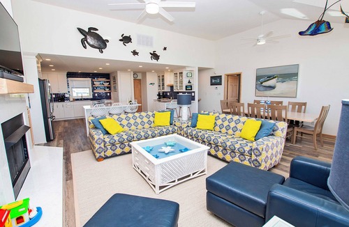 Corolla House | OCEANFRONT, Private Pool, Hot Tub, Ocean Views, CP1, Sunny Delite