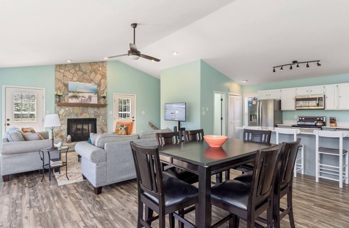 Emerald Isle House | Oceanside 3BR Home w/EV Charger, Decks & Easy Beach Access