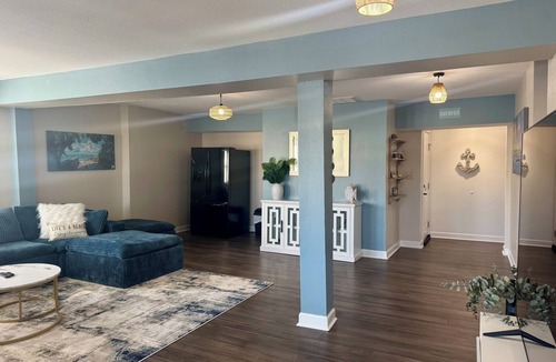 Colington Harbour House | Odyssey at Collington Harbour – Waterfront with Dock + Boat Lift 5BR