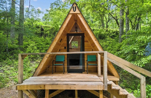 Hartford Cabin | Off-Grid Mini A-Frame in Hartford, TN- Cabin U