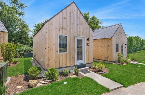 Ottawa Cabin | Old Salt | 1 Bed, 1 Bath