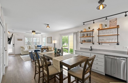 Ottawa House | On Cloud Wine | 3 Bed, 2.5 Bath