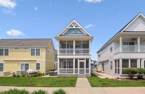 Ottawa House | On Cloud Wine | 3 Bed, 2.5 Bath