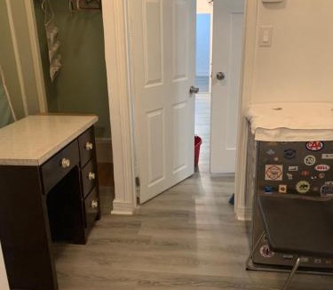 Sandy Hill Apartment | Only Private Room Steps To UOttawa Downtown Not Full apt