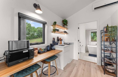 Berkeley Springs Cabin | Orion A-Frame | King Suite, Fire Pit & Hot Tub