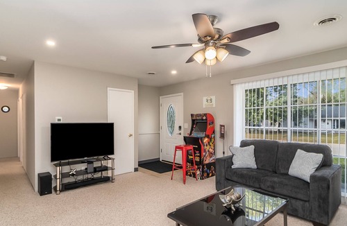Orland Park House | Orland -Huntington Rental