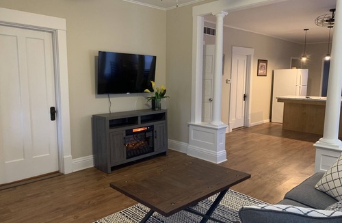 Gillespie House | Our little House