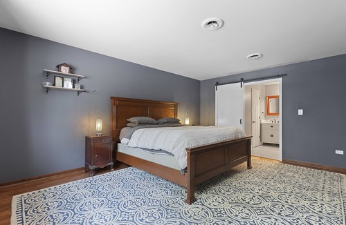 Homer Glen House | Peaceful Oasis