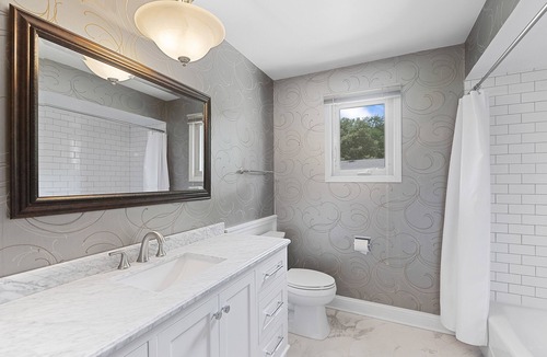 Homer Glen House | Peaceful Oasis