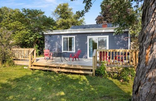 Groveland House | Peaceful Park Living - 3BD 10mins to DT Peoria