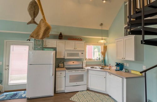 Ottawa House | Peaceful River Nights | 1 Bed, 1 Bath