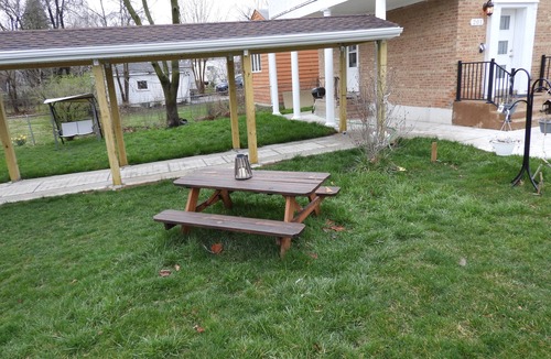 Lombard House | "Perception" . 6BR/Sleeps 18 Game On