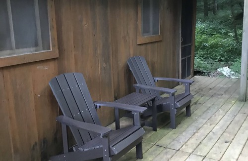 Elco Apartment | Perfect Hunter's/Writer's Cabin