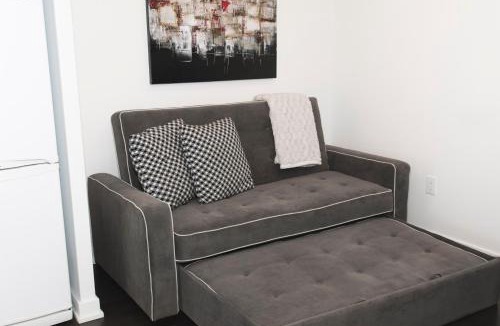 CityPlace Apartment | Perfect Location - Comfy Suite