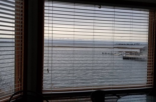 North Beach House | Pet Friendly. Ocean and Bay Views. Wi/Fi. Rooftop Deck. Beach Badges.