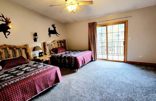Oglesby Villa | Place to retreat close to nature, away from the city. Family size