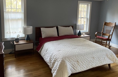 Great Barrington Cottage | Potential Ski Season Rental - Buttuernut/Catamount
