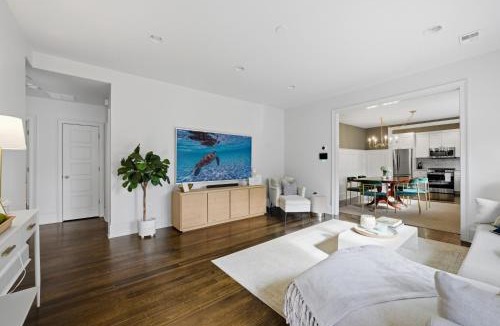 Decatur House | Private Compound in Decatur