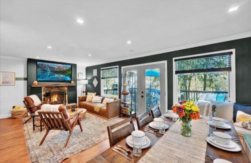 Long Pond House | Private DockLakefrontHot TubKayaksFire Pit