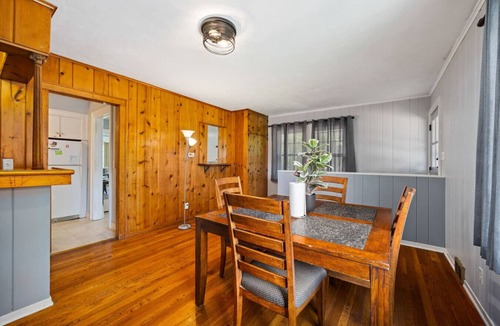 Peoria House | Private Room w/Queen Bed | Affordable & Clean