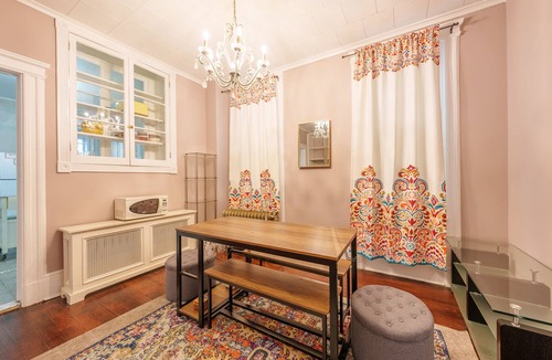 Bulls Ferry and Jacob's Ferry House | Quaint & charming century-old brownstone near NYC