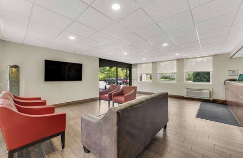 Palmer Hotel | Quality Inn Easton