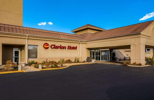 Joliet Hotel | Quality Inn Joliet