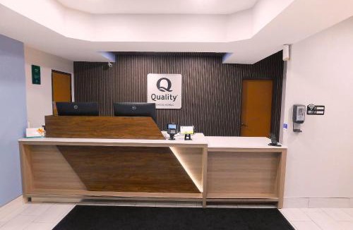 Pontiac Hotel | Quality Inn Pontiac
