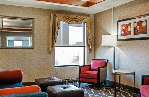 Cahokia Hotel | Quality Inn & Suites near St. Louis and I-255