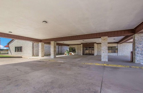 Grayville Hotel | Quality Inn